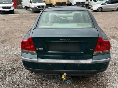 Second-hand Volvo S60 163 CP (119 kW) 2003 Verde Berlinǎ