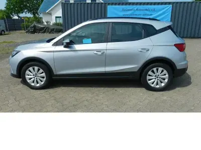 Gebraucht Seat Arona Style 110 PS (80 kW) 2023 Urbansilber z7gsilber SUV