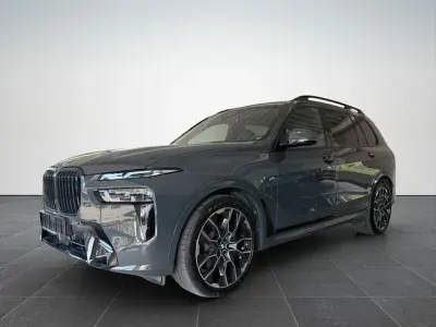 Gebraucht BMW X7 M Sport 352 PS (258 kW) 2025 Dravit grau SUV