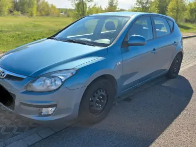 Gebraucht Hyundai i30 2009 Blau Kombi