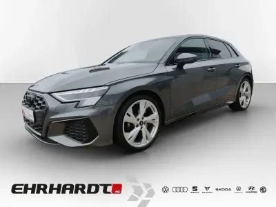 Gebraucht Audi S3 Sport 310 PS (228 kW) 2024 Grau Limousine