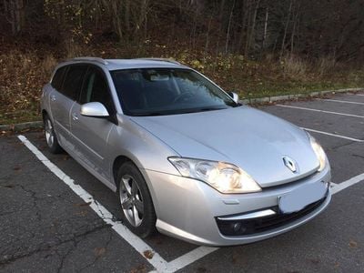 Gebraucht Renault Laguna GrandTour Expression 110 PS (80 kW) 2008 Silber metallic Kombi