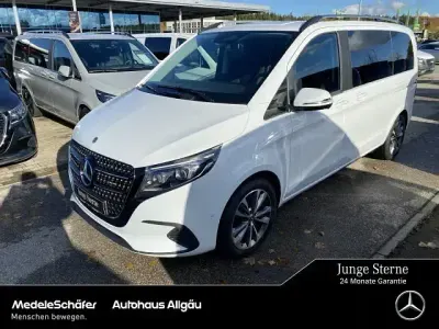 Gebraucht Mercedes V220 Style 163 PS (119 kW) 2025 Bergkristallweiß Van / Kleinbus