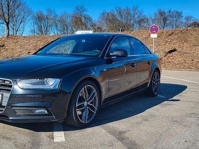 Gebraucht Audi A4 S-Line 143 PS (105 kW) 2012 Schwarz Limousine