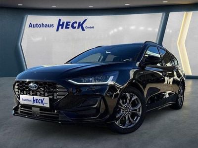 Schwarz Gebraucht 2025 Ford Focus ST-Line Limousine | 21.900 € (Guter Preis)