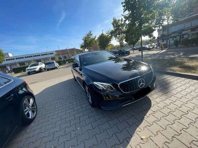 gebraucht Mercedes E220 d 9G-TRONIC