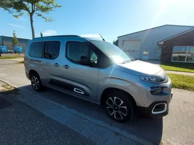Gebraucht Citroën Berlingo 131 PS (96 kW) 2024 Grau Van / Kleinbus