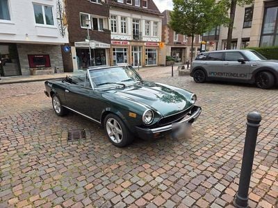 Second-hand Fiat 124 Spider 103 CP (75 kW) 1980 Verde Cabrio