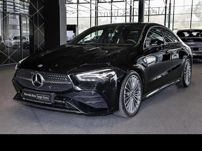 Gebraucht Mercedes CLA180 AMG 136 PS (100 kW) 2025 Metalliclack kosmosschwarz Limousine