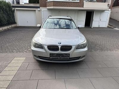 BMW 523