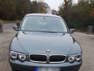 BMW 735