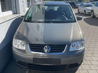 gebraucht VW Touran 1.6 Goal