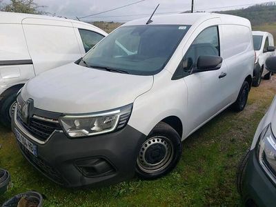 Second-hand Renault Kangoo 95 CP (69 kW) 2024 Alb Monovolum