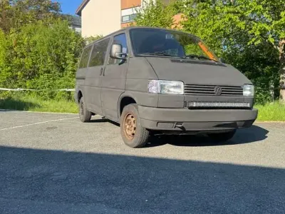 Gebraucht VW T4 82 PS (60 kW) 1993 Schwarz Van