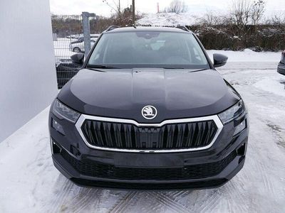 Neu Skoda Karoq Selection 150 PS (110 kW) 2026 Weiss SUV