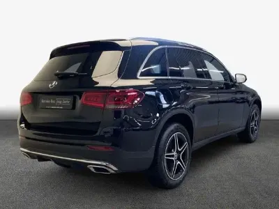 Gebraucht Mercedes GLC300e 320 PS (235 kW) 2021 SUV