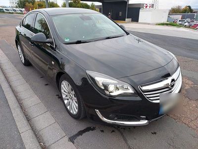 Schwarz Gebraucht 2014 Opel Insignia Edition Limousine | 4.999 € (Etwas zu teuer)