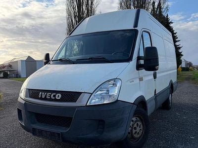 Gebraucht Iveco Daily 126 PS (92 kW) 2012 Van / Kleinbus