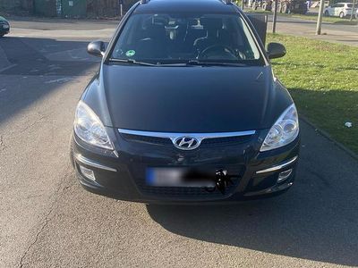 Gebraucht Hyundai i30 126 PS (92 kW) 2009 Schwarz Kombi