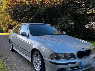 Gebraucht BMW 525 M Sport 192 PS (141 kW) 2002 Silber Limousine
