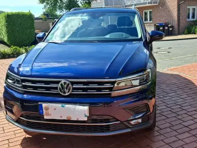 Gebraucht VW Tiguan Highline 150 PS (110 kW) 2018 Blau SUV