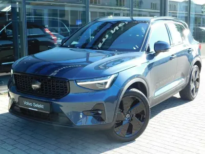 Gebraucht Volvo XC40 Plus 163 PS (119 kW) 2025 Blau SUV