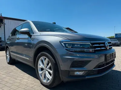 Gebraucht VW Tiguan Allspace Highline 150 PS (110 kW) 2020 Grau SUV