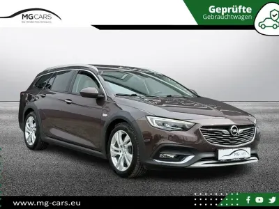 Gebraucht Opel Insignia Country Tourer Exklusiv 260 PS (191 kW) 2018 Kokosnuss braun (m2) Kombi