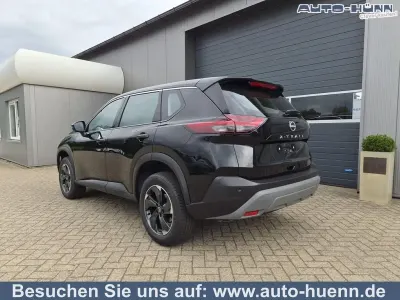 Neu Nissan X-Trail Acenta 163 PS (119 kW) 2026 Diamond black SUV