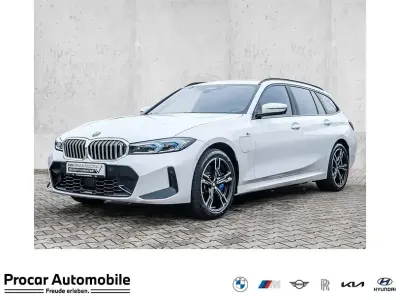 Brugt BMW 330e M Sport 360 HK (264 kW) 2024 Hvid Stationcar