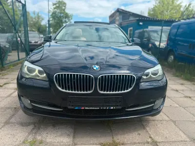 Gebraucht BMW 520 184 PS (135 kW) 2012 Blau Kombi