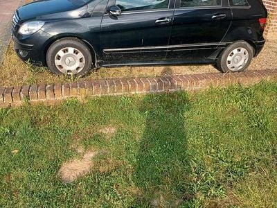 Mercedes B150