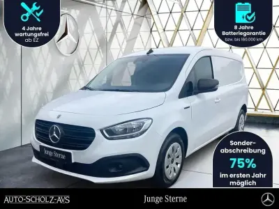 Gebraucht Mercedes eCitan 89 kW (122 PS) 2025 Arktikweiß Van / Kleinbus