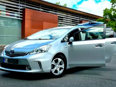 Gebraucht Toyota Prius+ Plus 136 PS (100 kW) 2013 Silber Van / Kleinbus