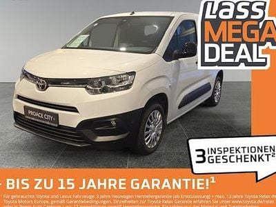Gebraucht Toyota Proace City City 102 PS (75 kW) 2023 Ice white Van / Kleinbus