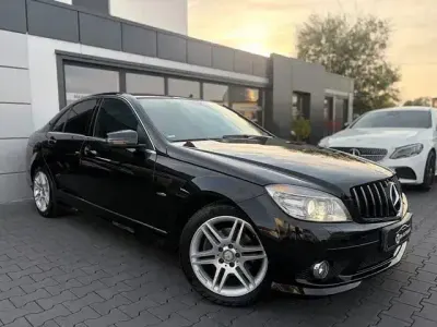 Gebraucht Mercedes C180 AMG 156 PS (114 kW) 2010 Schwarz Limousine