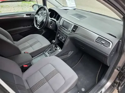 Gebraucht VW Golf Sportsvan Allstar 110 PS (80 kW) 2016 Limestone grey metallic Van / Kleinbus