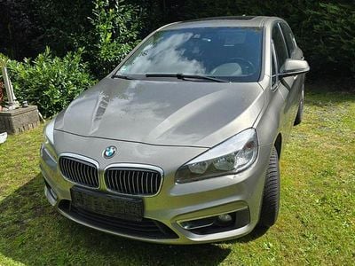 BMW 220