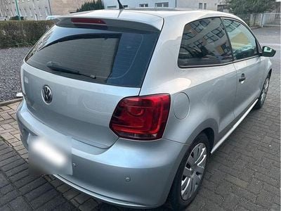Gebraucht VW Polo 60 PS (44 kW) 2011 Silber Kleinwagen