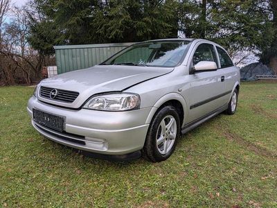 Gebraucht Opel Astra Selection 84 PS (61 kW) 2002 Silber Limousine