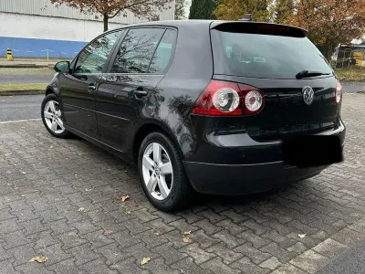 Używany VW Golf VI United 122 KM (89 kW) 2008 Czarny Hatchback