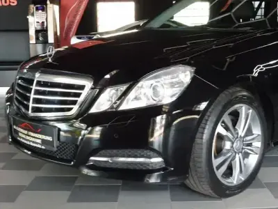 Gebraucht Mercedes E250 204 PS (150 kW) 2012 Schwarz Limousine