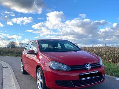 Rot Gebraucht 2009 VW Golf Trendline Limousine | 4.150 € (Fairer Preis)