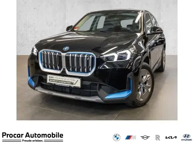 Gebraucht BMW iX1 Performance 230 kW (313 PS) 2023 Schwarz SUV