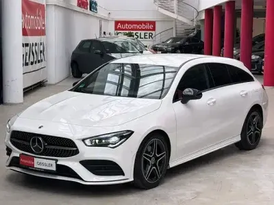 Gebraucht Mercedes CLA220 Shooting Brake AMG line 190 PS (139 kW) 2020 Andere Kombi