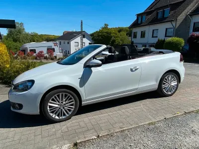 Gebraucht VW Golf Cabriolet Edition 122 PS (89 kW) 2015 Weiß Cabrio