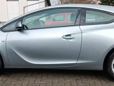 Gebraucht Opel Astra GTC Edition 120 PS (88 kW) 2011 Grau Limousine