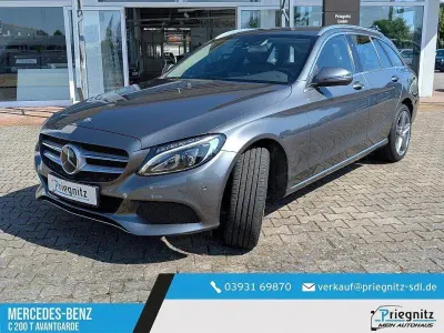Gebraucht Mercedes C200 Avantgarde 184 PS (135 kW) 2016 Grau Kombi