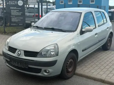 Gebraucht Renault Clio 75 PS (55 kW) 2005 Silber Kleinwagen