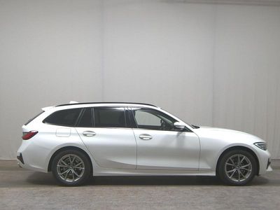 Usata BMW 320 Sport Line 190 CV (139 kW) 2021 Bianco Station wagon